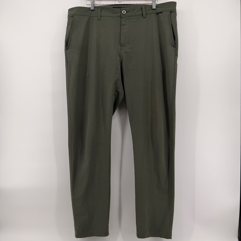 TravisMathew Open to Close Pants Mens 40 Olive Green Golf Chino Trousers Stretch